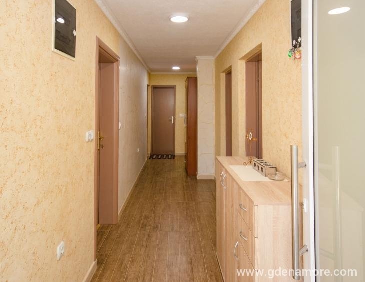 Apartmani Ramiz-72